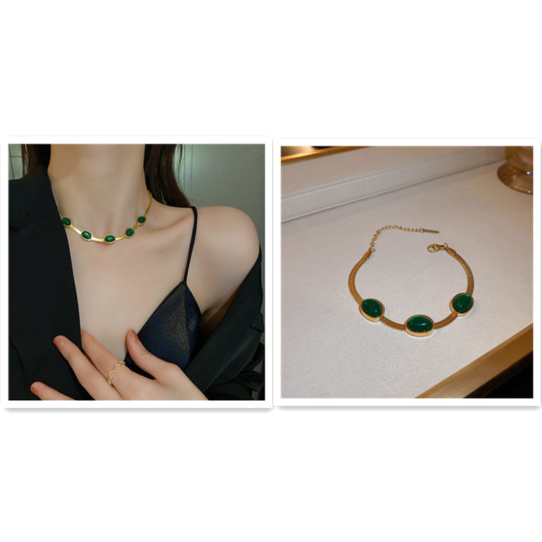 Verdant Glow Necklace
