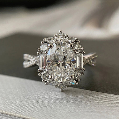 Aurora Oval Ring