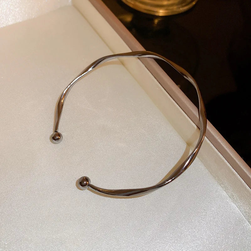 Golden Twist Cuff