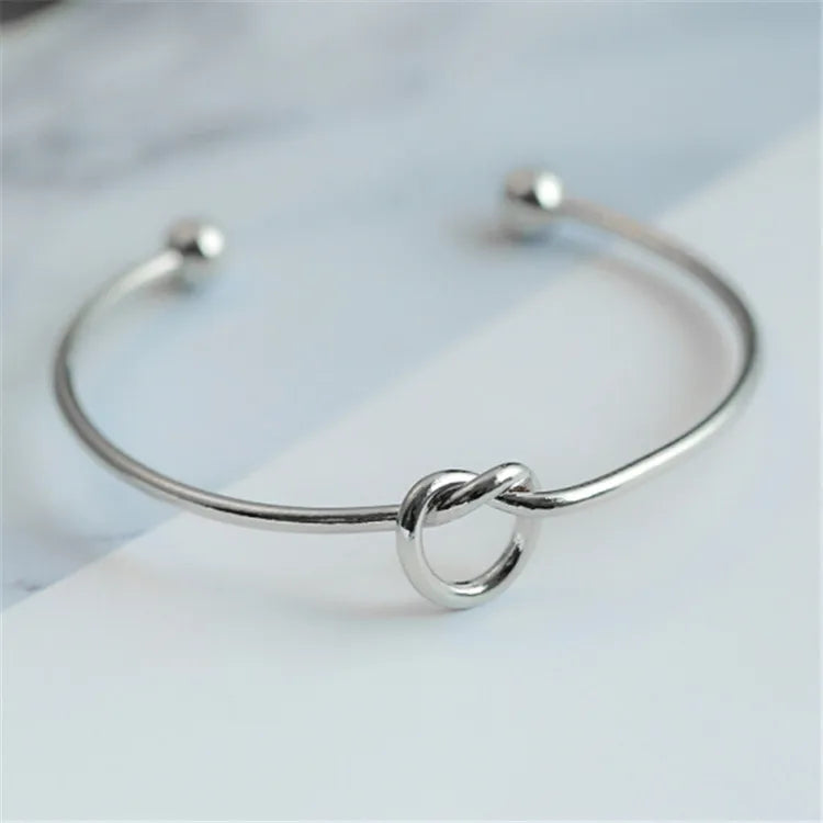 Classic Twist Cuff