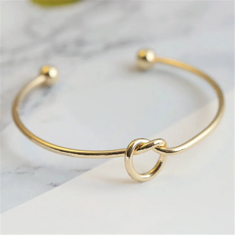 Classic Twist Cuff