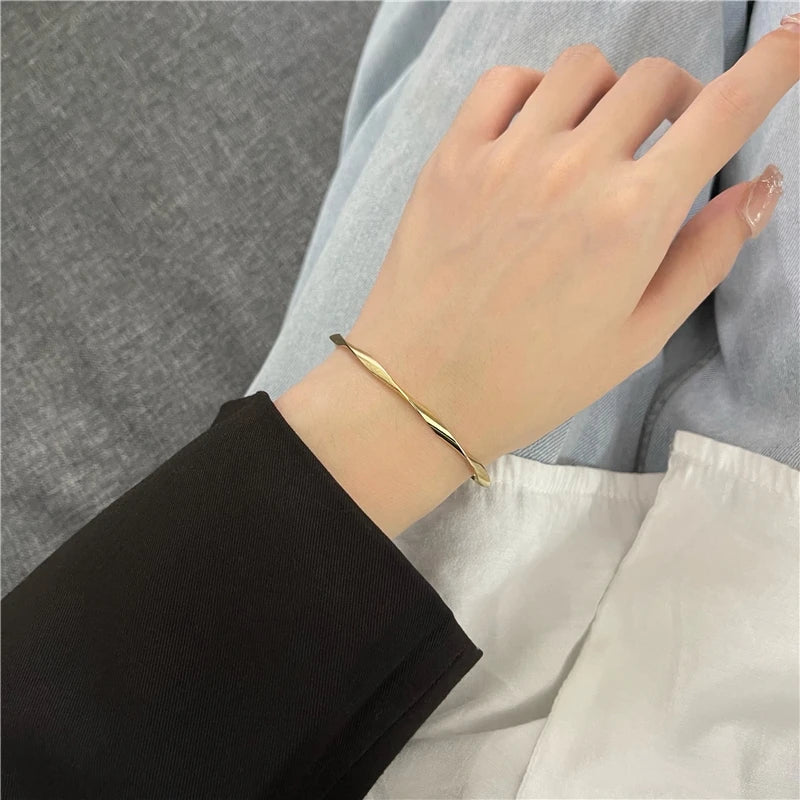 Golden Twist Cuff